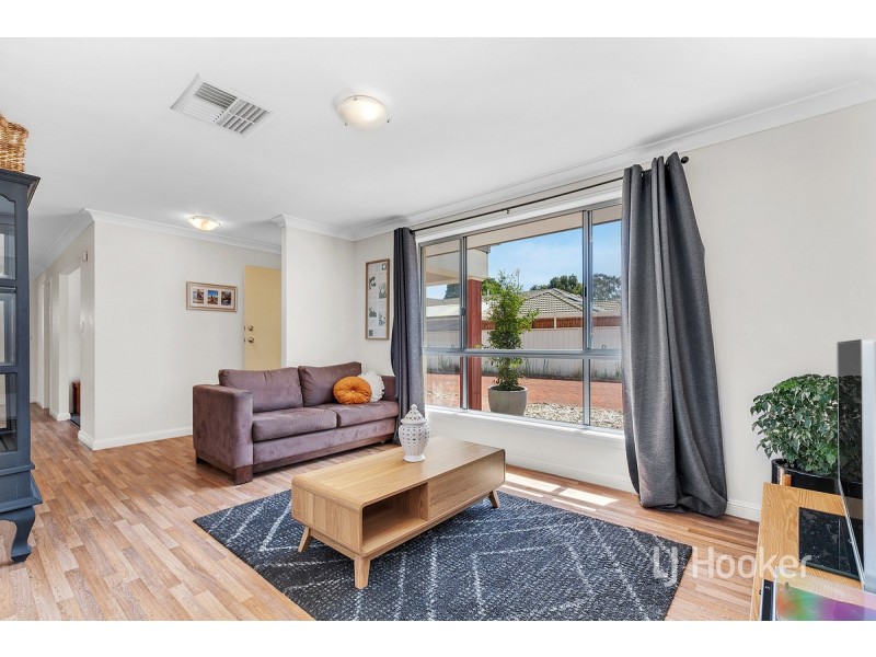 8B Peerless Road, Munno Para West SA 5115