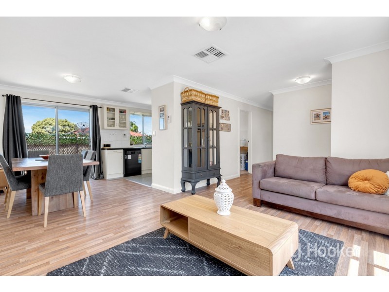 8B Peerless Road, Munno Para West SA 5115