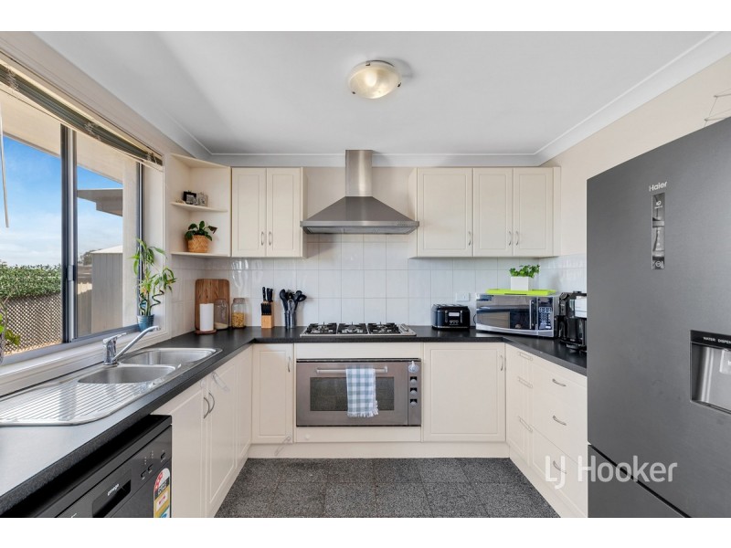 8B Peerless Road, Munno Para West SA 5115