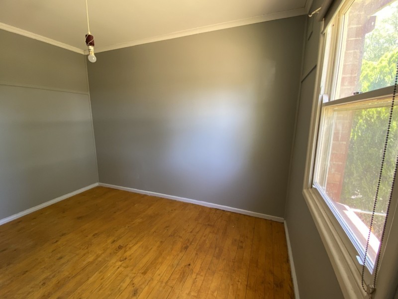 24 Midlow Road, Elizabeth Downs SA 5113