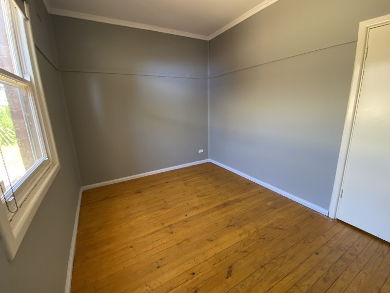 24 Midlow Road, Elizabeth Downs SA 5113