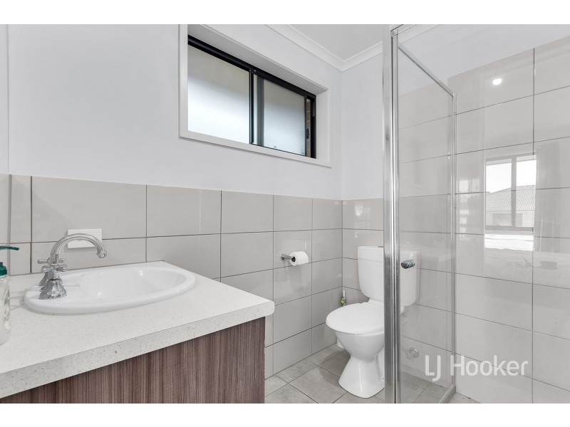 5A Kirk Street, Smithfield SA 5114