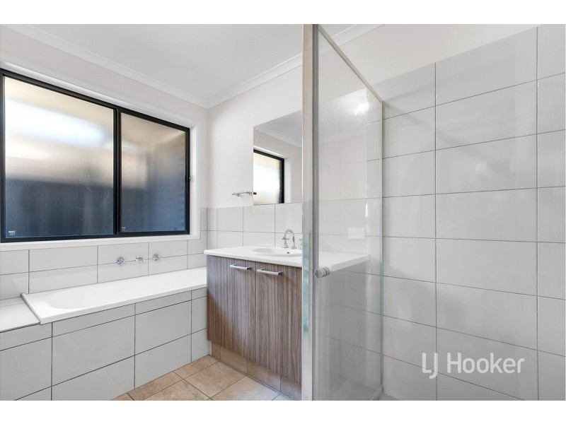 5A Kirk Street, Smithfield SA 5114