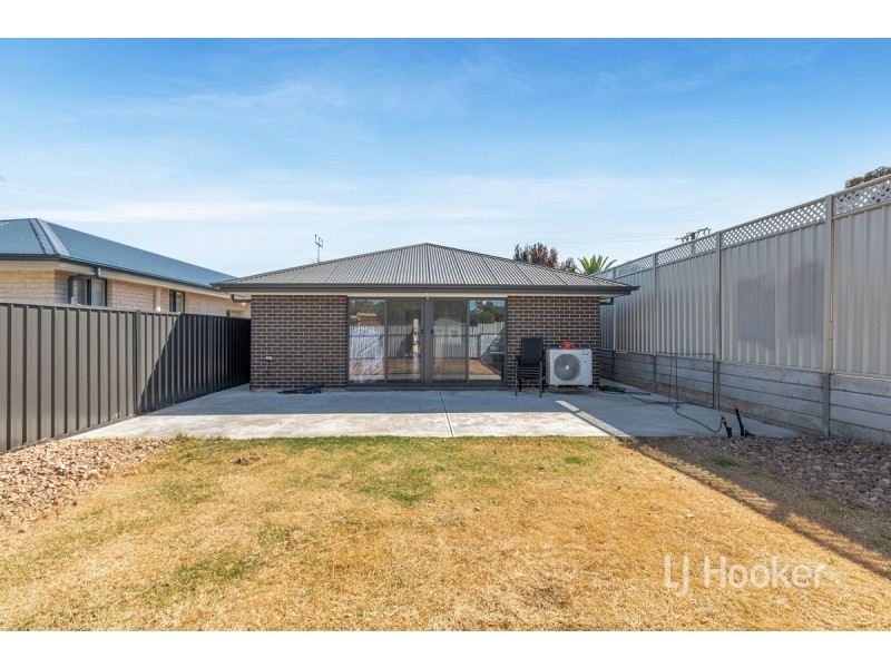 5A Kirk Street, Smithfield SA 5114