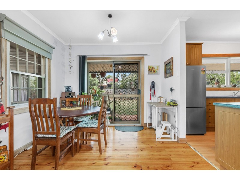 10 Beaminster Road, Elizabeth Park SA 5113