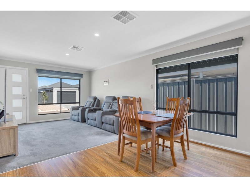 39/60A Strathaird Boulevard, Smithfield SA 5114