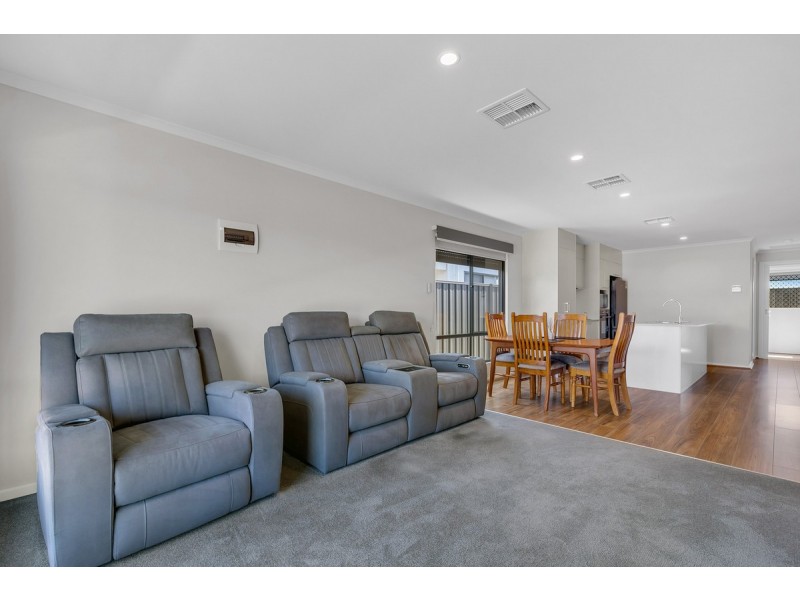 39/60A Strathaird Boulevard, Smithfield SA 5114