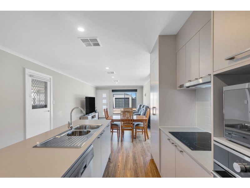 39/60A Strathaird Boulevard, Smithfield SA 5114