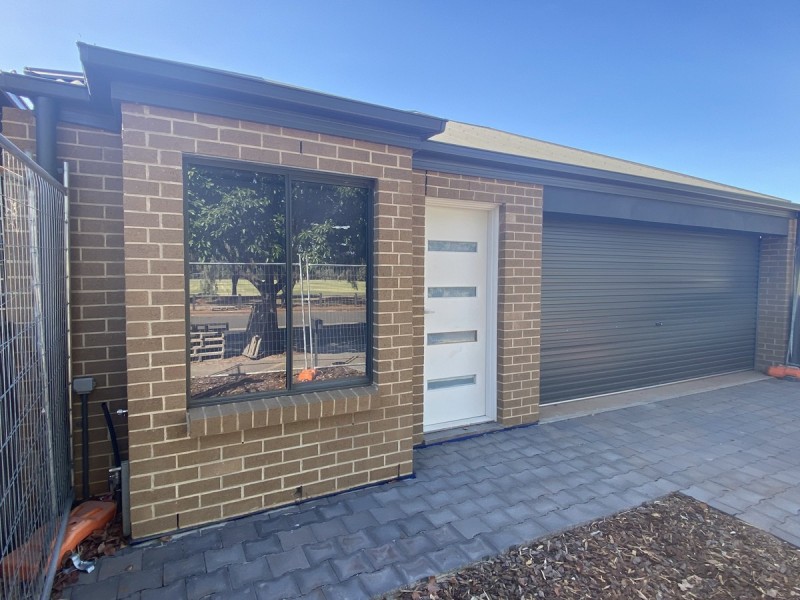 18A Mavros Road, Elizabeth Downs SA 5113