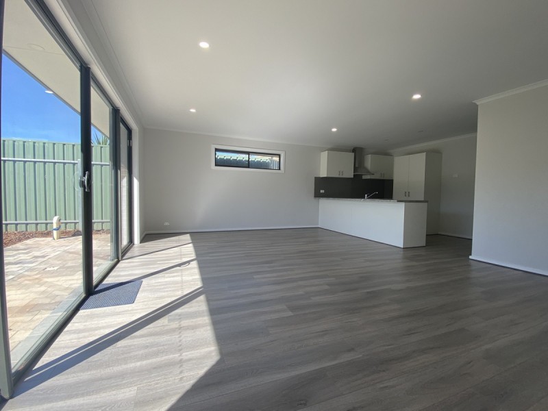 18A Mavros Road, Elizabeth Downs SA 5113