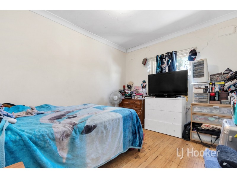 10 Sampson Road, Elizabeth Grove SA 5112