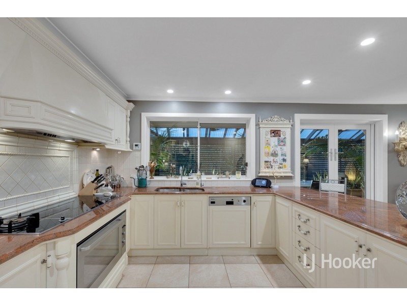 6 Yateri Court, Greenwith SA 5125