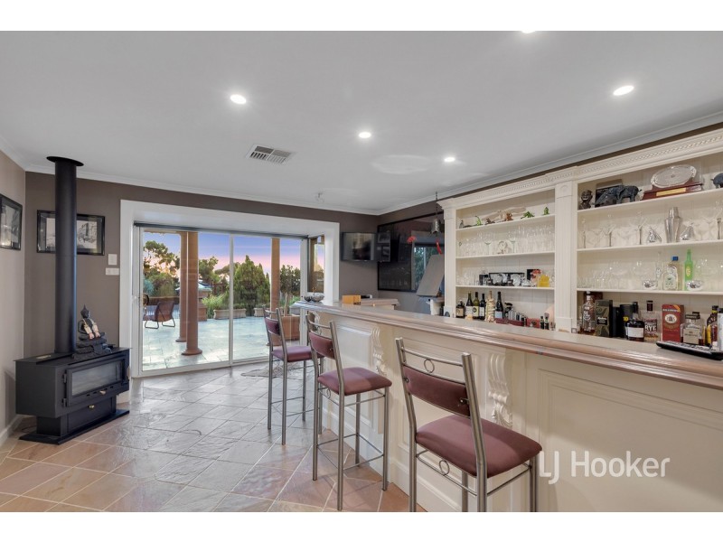 6 Yateri Court, Greenwith SA 5125