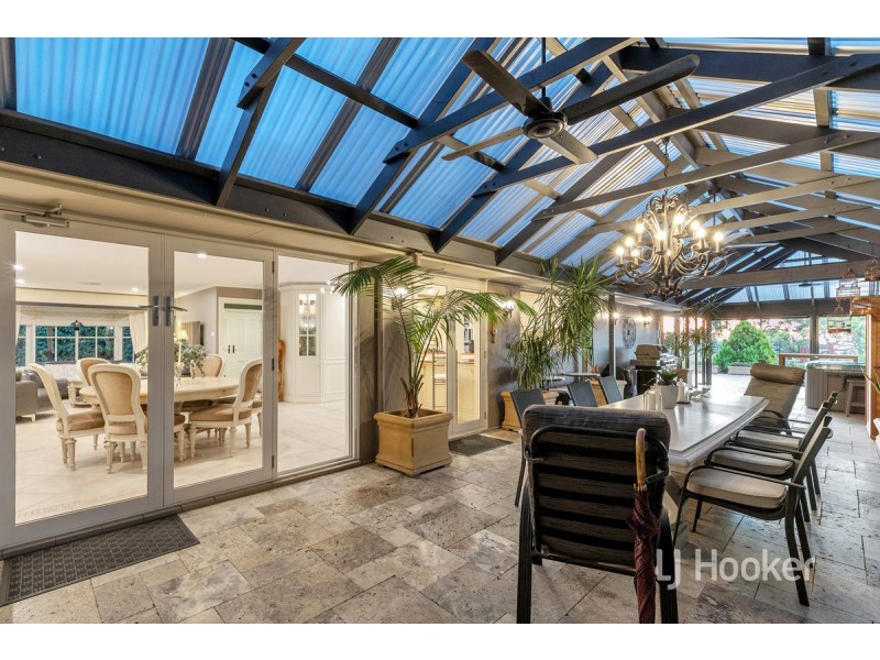 6 Yateri Court, Greenwith SA 5125