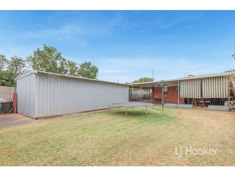 3 Stakes Crescent, Elizabeth Downs SA 5113