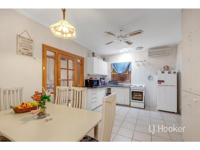 3 Stakes Crescent, Elizabeth Downs SA 5113