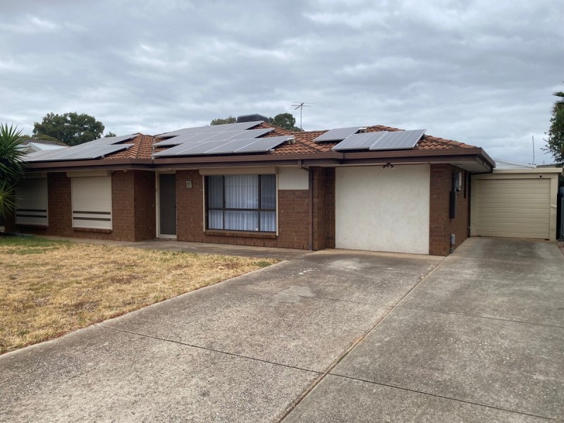 3 Tregenza Avenue, Elizabeth South SA 5112