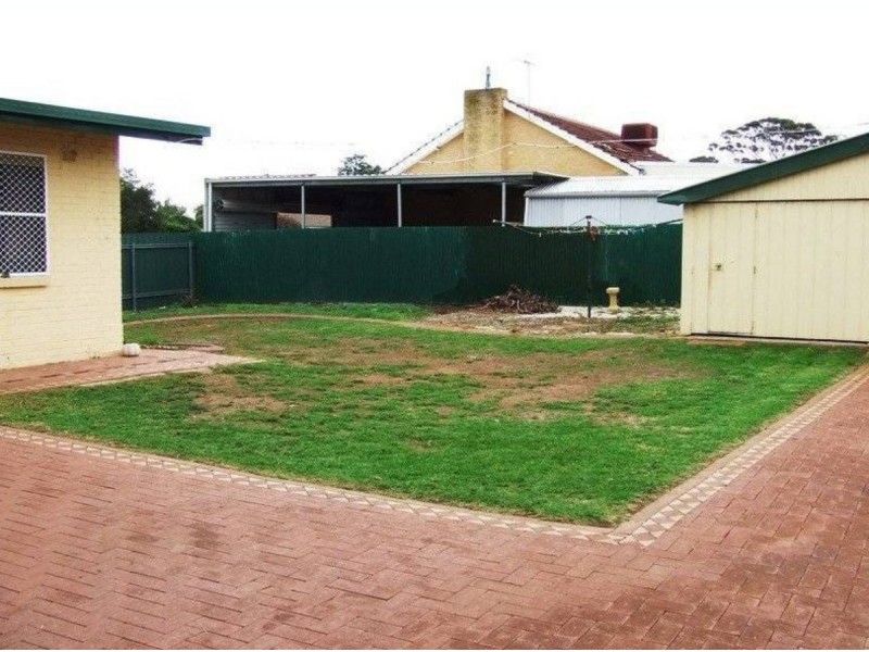 37 Catalina Road, Elizabeth East SA 5112