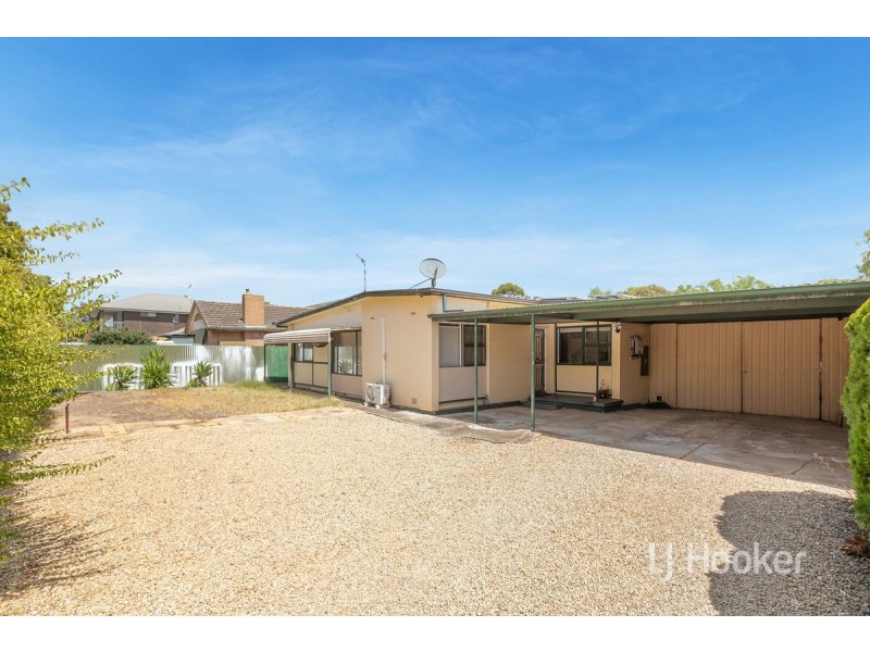 10 Hayles Road, Elizabeth Park SA 5113