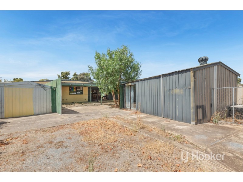 10 Hayles Road, Elizabeth Park SA 5113