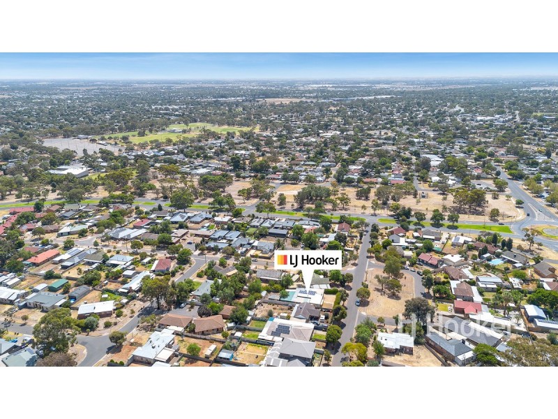 10 Hayles Road, Elizabeth Park SA 5113