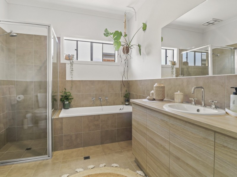 4 Calabria Court, Angle Vale SA 5117