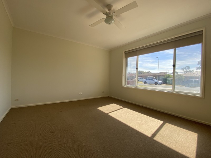 17 Magdalena Crescent, Paralowie SA 5108