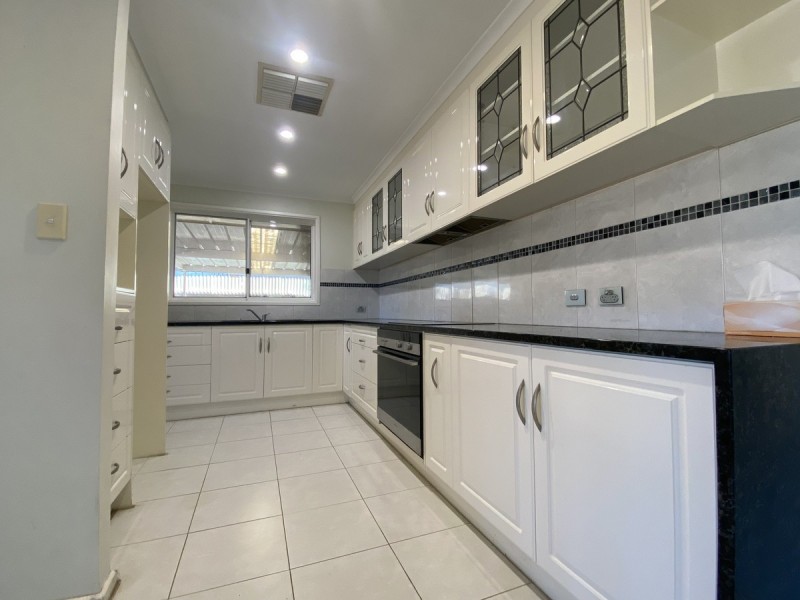 17 Magdalena Crescent, Paralowie SA 5108