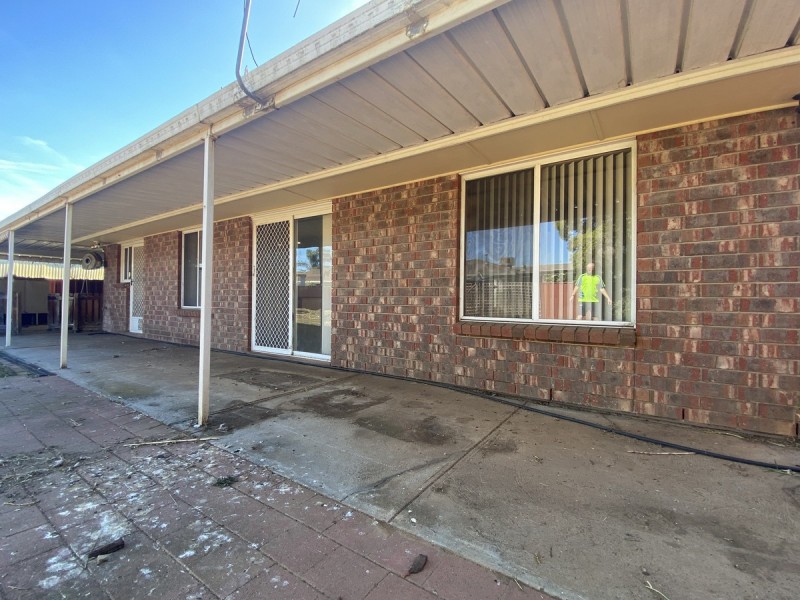 17 Magdalena Crescent, Paralowie SA 5108