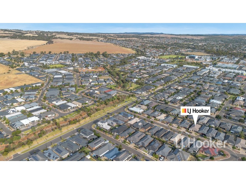 15 Highland Circuit, Blakeview SA 5114