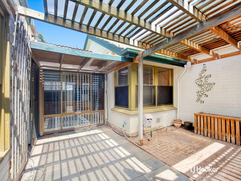 42 Bloomfield Crescent, Elizabeth Downs SA 5113