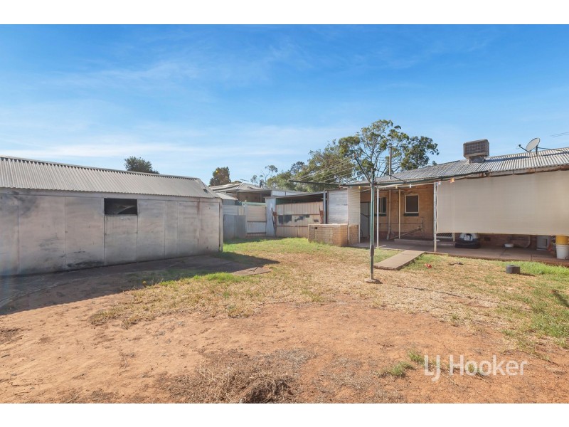 22 Barrow Crescent, Elizabeth Vale SA 5112