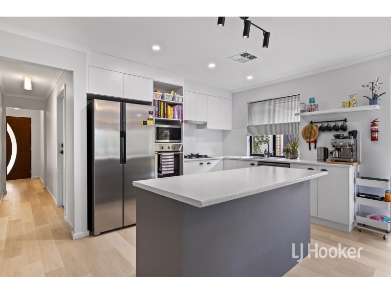 16 Golfview Drive, Munno Para SA 5115