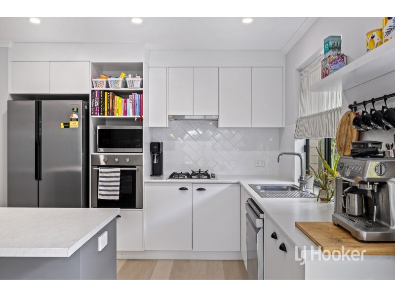 16 Golfview Drive, Munno Para SA 5115