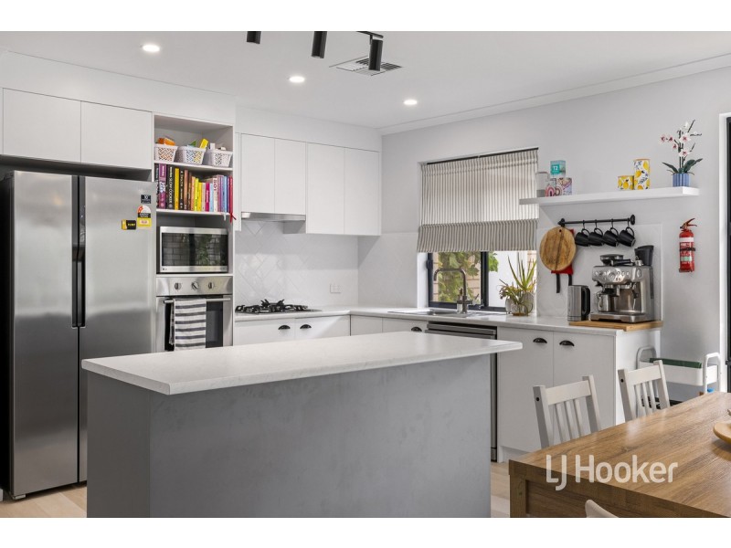 16 Golfview Drive, Munno Para SA 5115