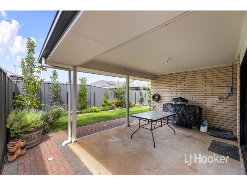 16 Golfview Drive, Munno Para SA 5115