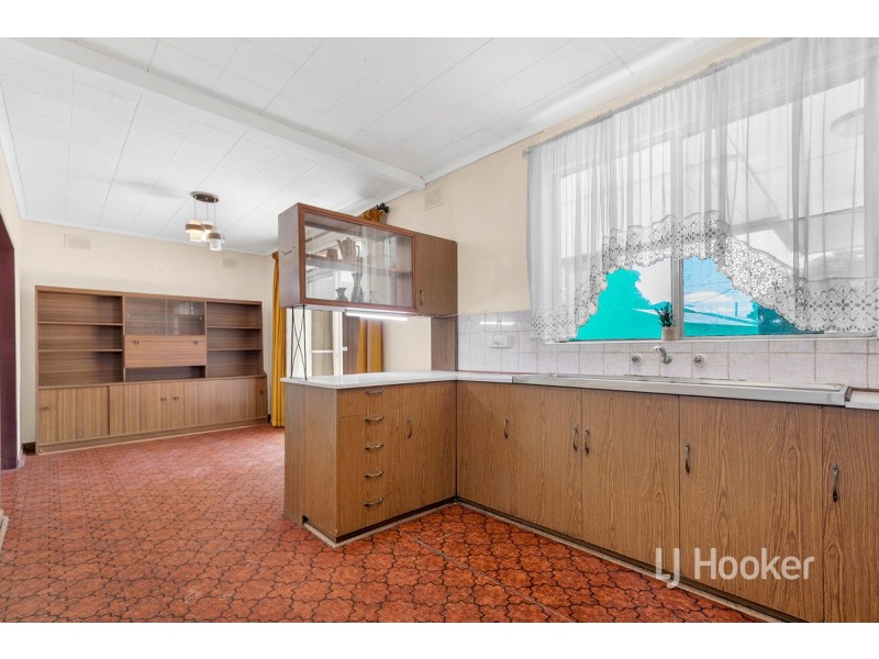 30 Joel Crescent, Elizabeth Vale SA 5112