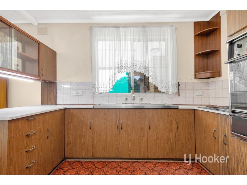 30 Joel Crescent, Elizabeth Vale SA 5112