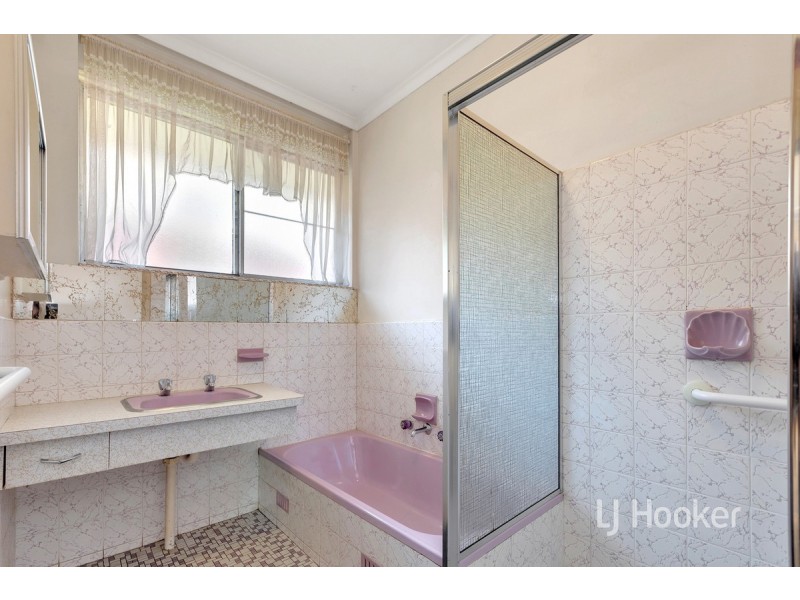 30 Joel Crescent, Elizabeth Vale SA 5112