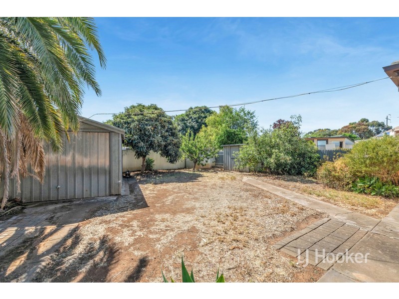 30 Joel Crescent, Elizabeth Vale SA 5112
