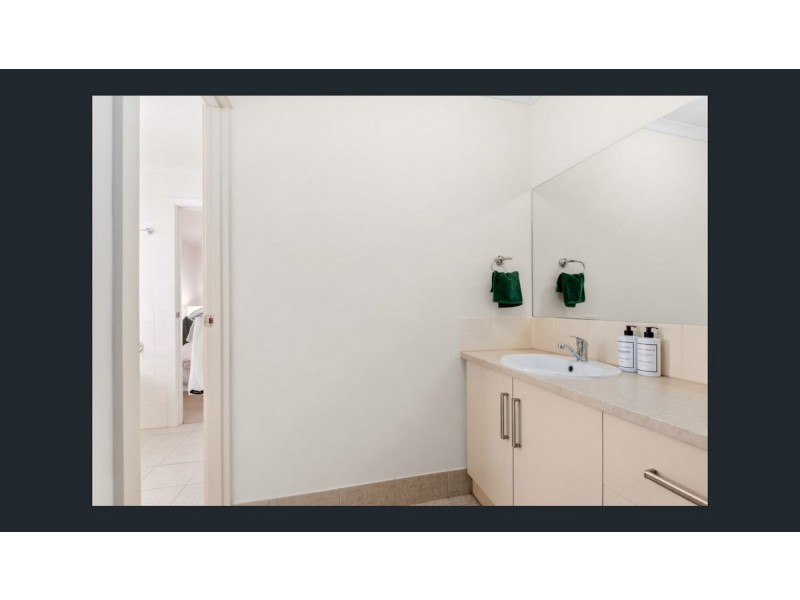 6 Glades Walk, Smithfield Plains SA 5114