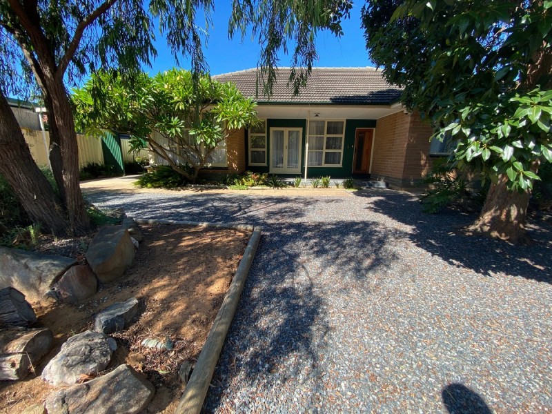 4 Dublin Avenue, Salisbury Downs SA 5108