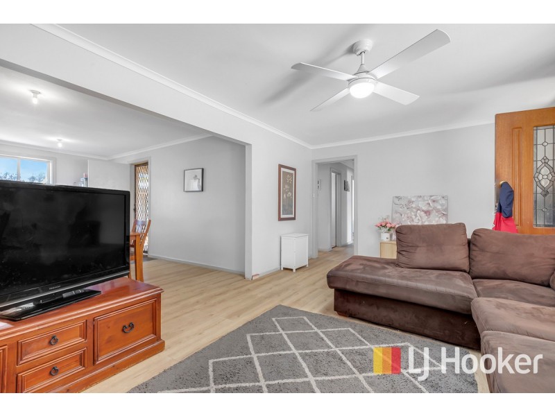 16 Beckington Street, Elizabeth Downs SA 5113