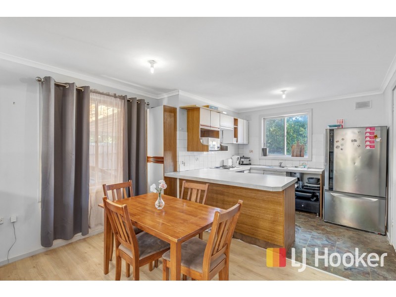 16 Beckington Street, Elizabeth Downs SA 5113