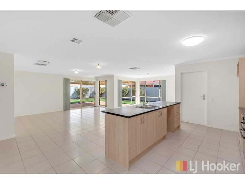 11 Brookfield Avenue, Burton SA 5110