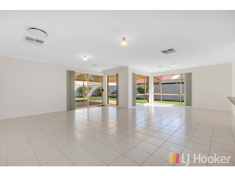 11 Brookfield Avenue, Burton SA 5110