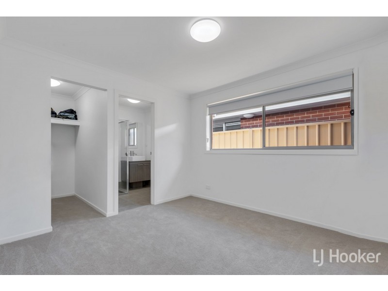 92 Keane Avenue, Munno Para West SA 5115