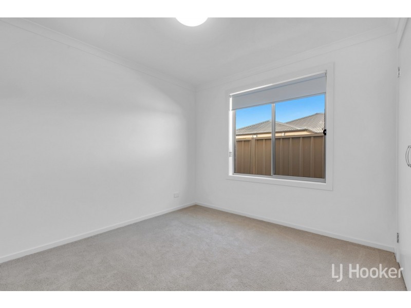 92 Keane Avenue, Munno Para West SA 5115