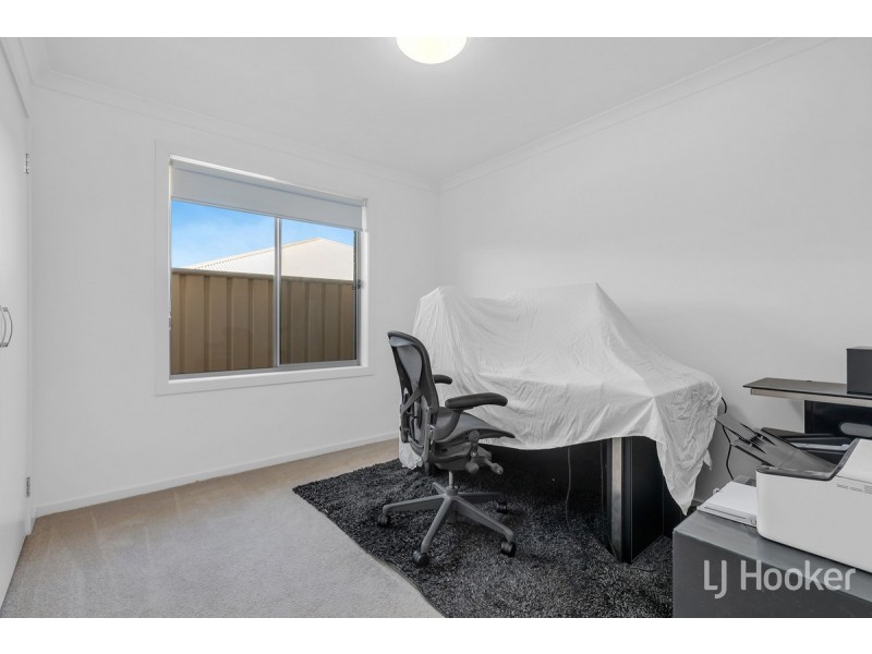 92 Keane Avenue, Munno Para West SA 5115