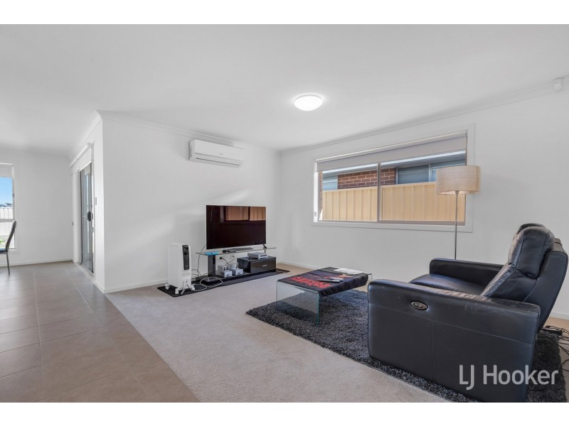 92 Keane Avenue, Munno Para West SA 5115